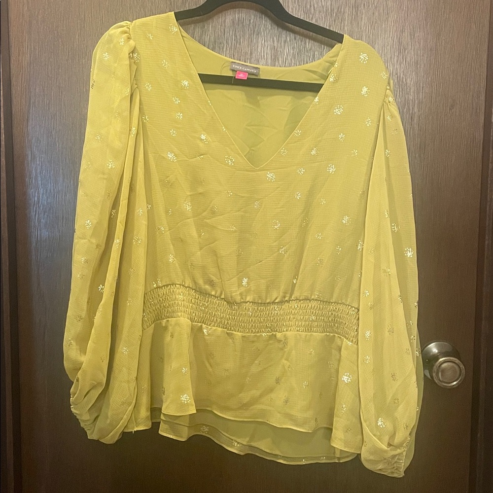 Vince Camuto XL women’s blouse